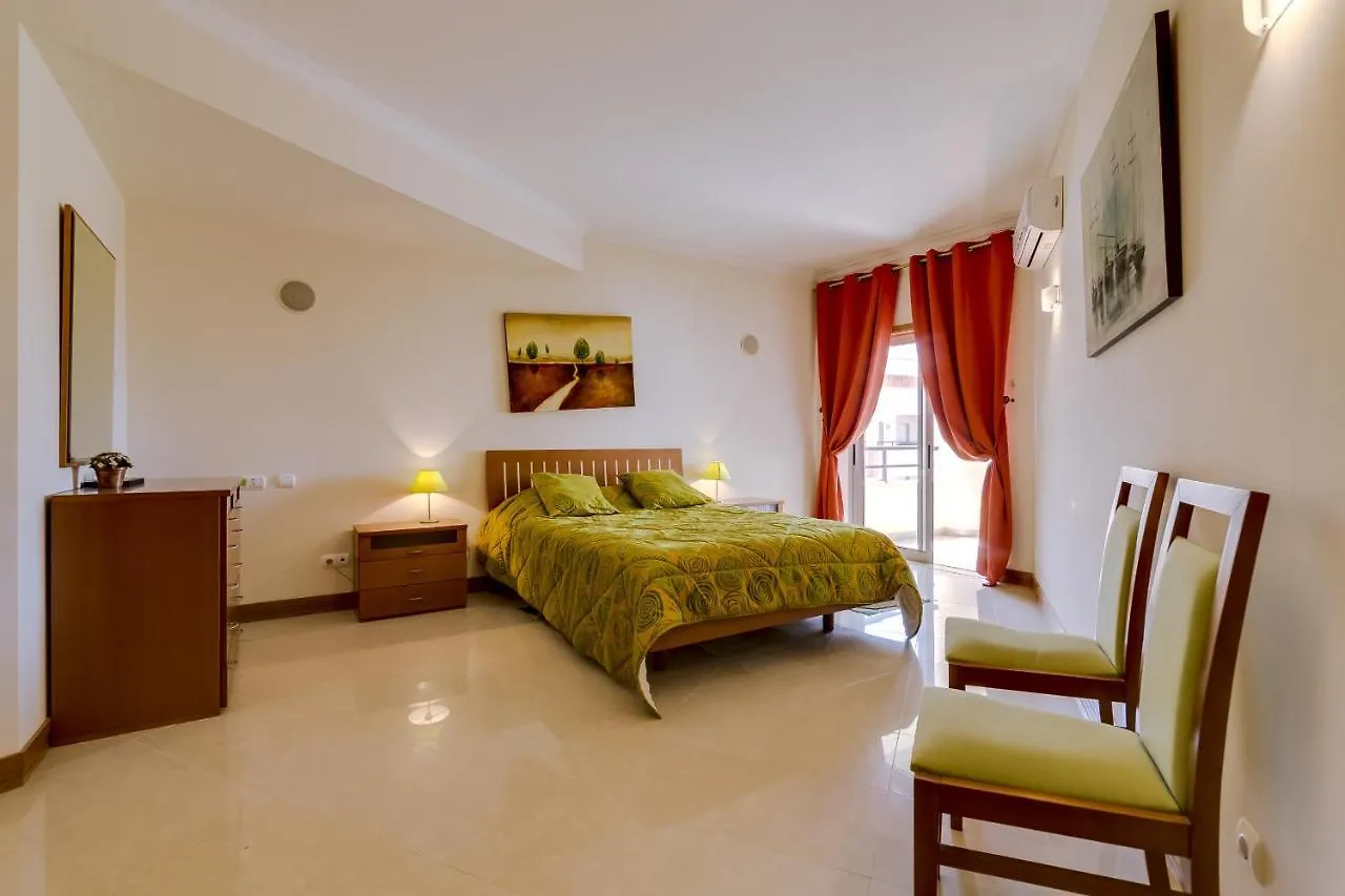 Avelas - Modern Apartment - Vilamoura